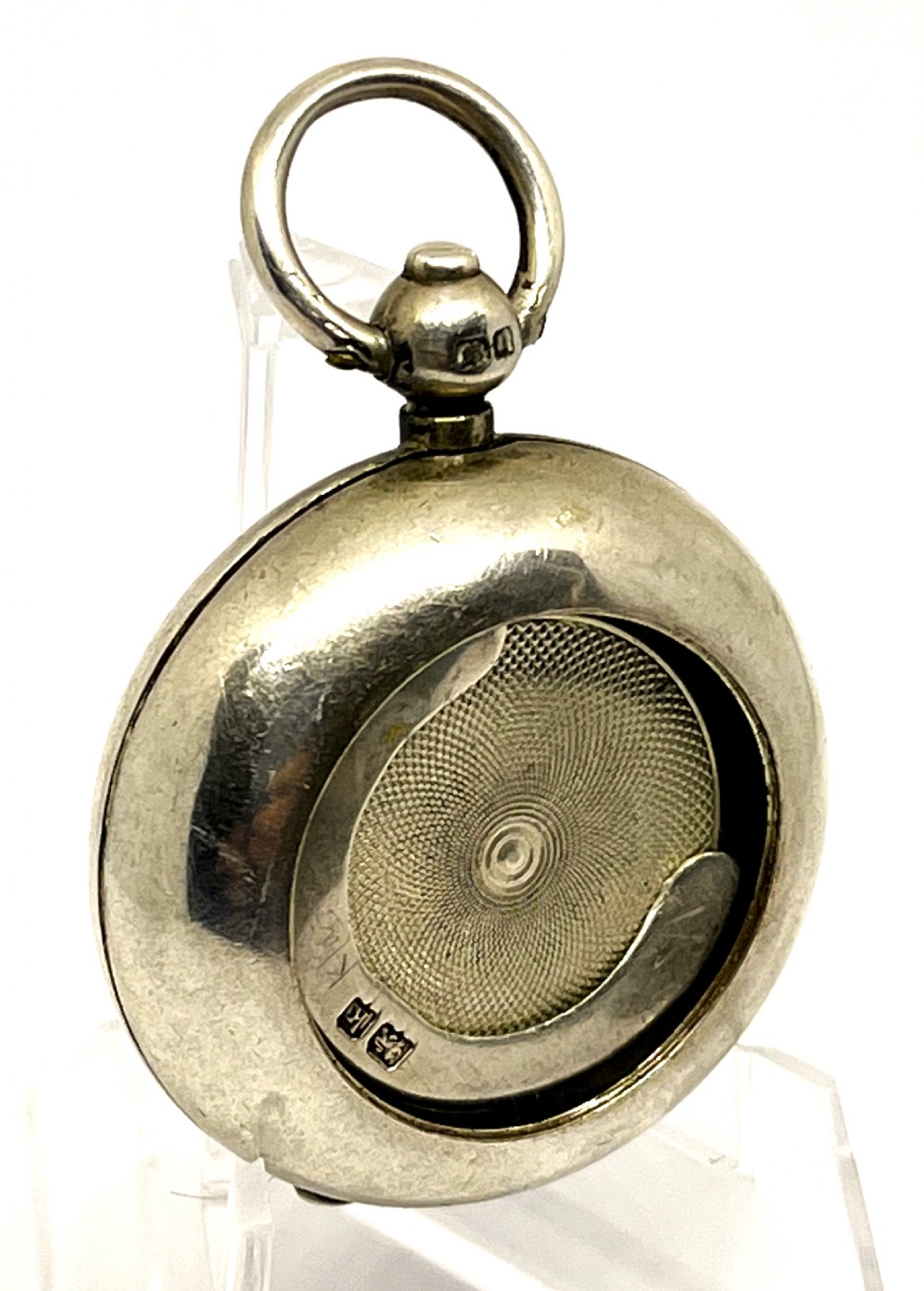 Silver Sovereign Case View III
