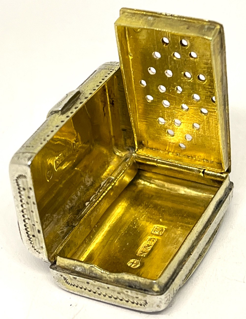 Antique Silver Vinaigrette Modelled As A Purse View II