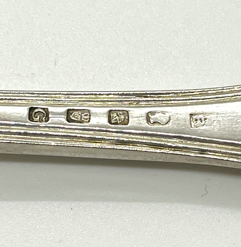 Good Pair Of Irish Silver Sauce Ladles 1827 View V