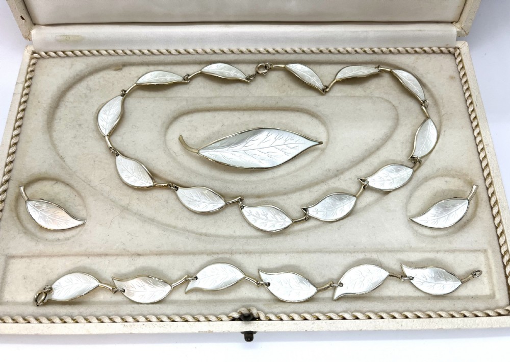 David Andersen Silver & Enamel Cased Jewellery Suite View II