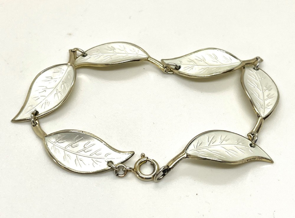David Andersen Silver & Enamel Cased Jewellery Suite View VIII
