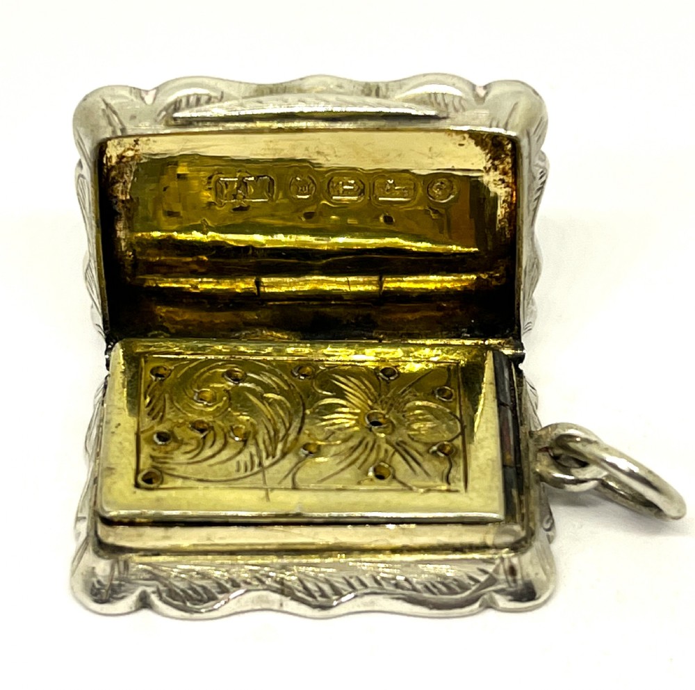 Fine Silver Vinaigrette View II