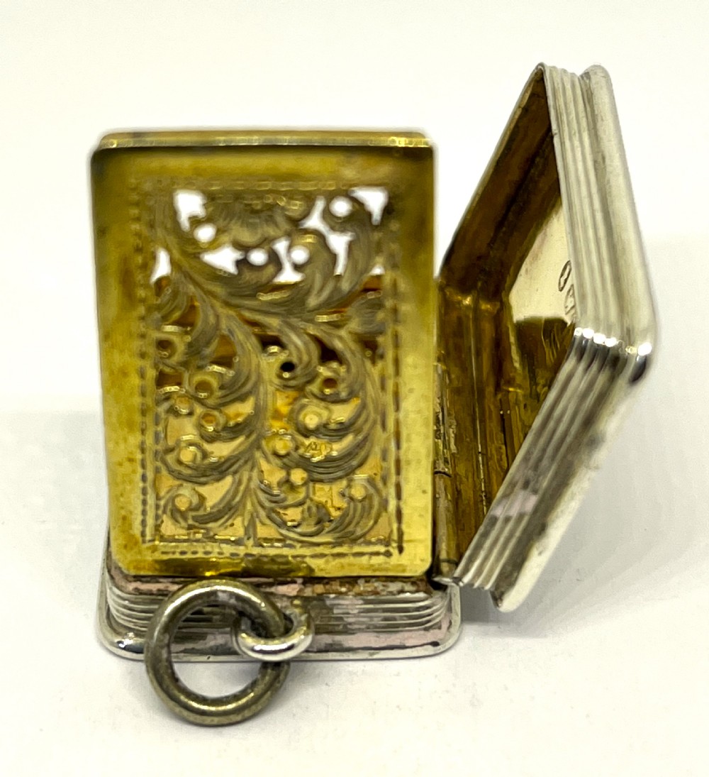 Fine William IV Silver Vinaigrette View IV