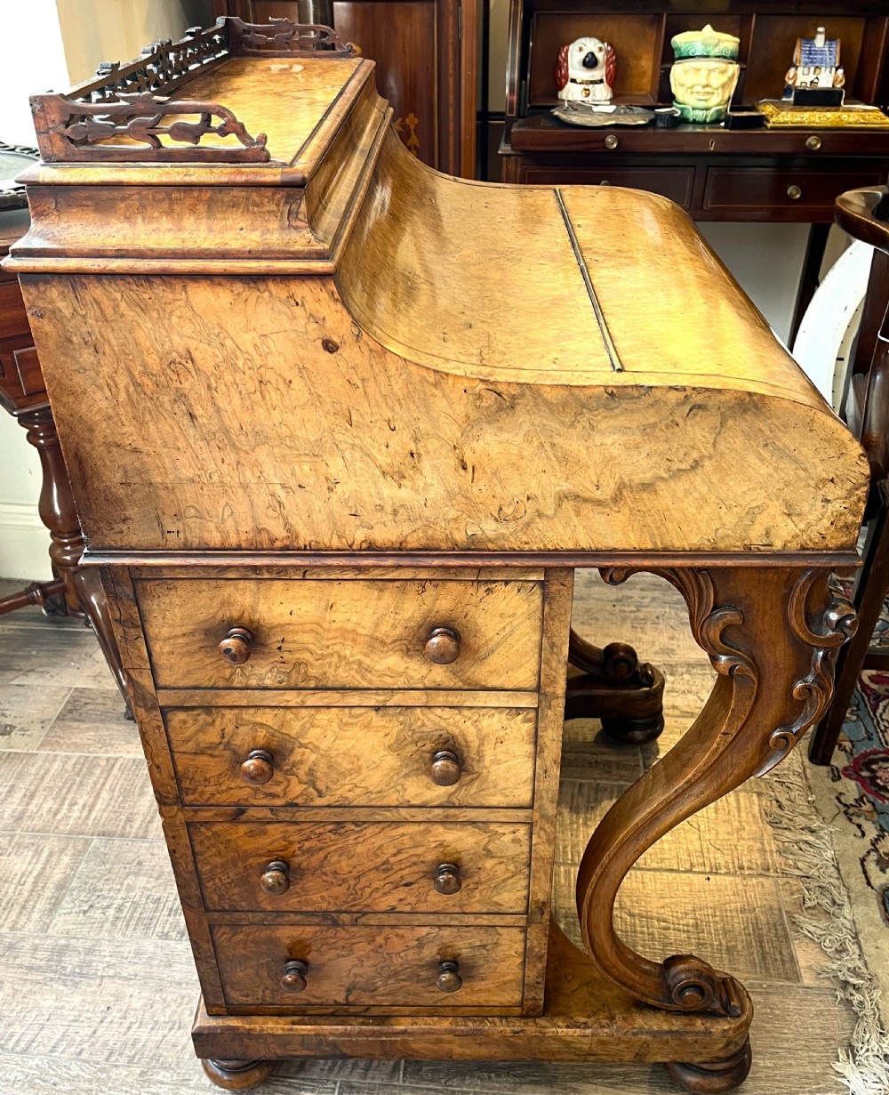 Mid Victorian Burr Walnut Piano Top Davenport