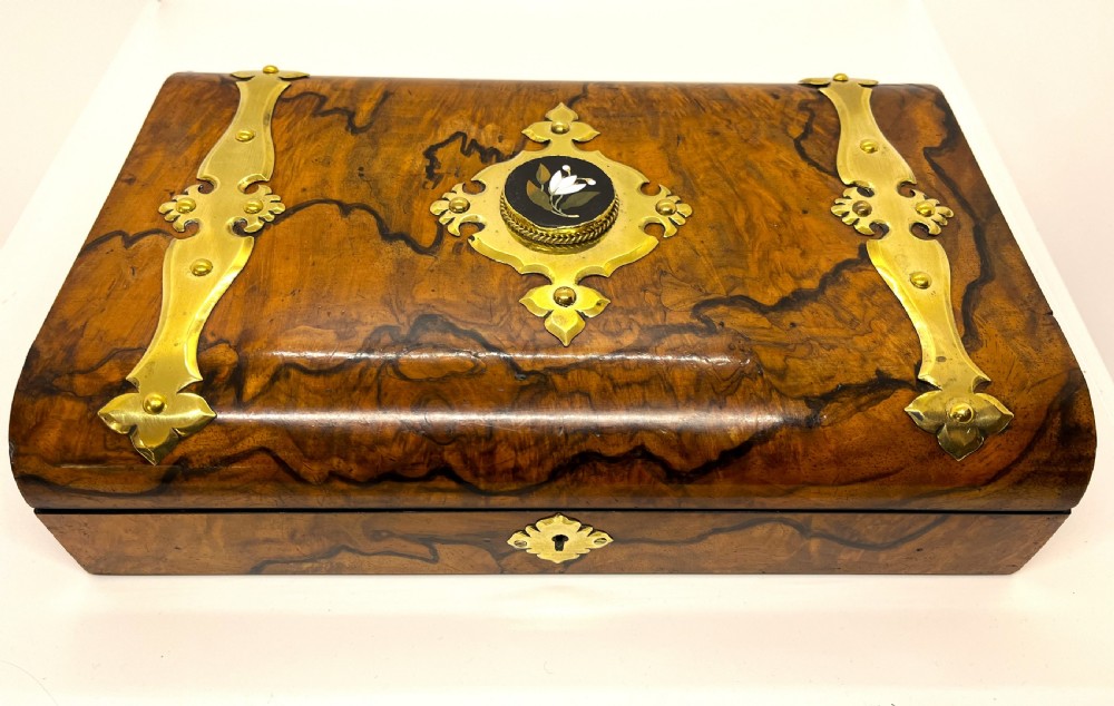 Betjemann Burr Walnut Games Box