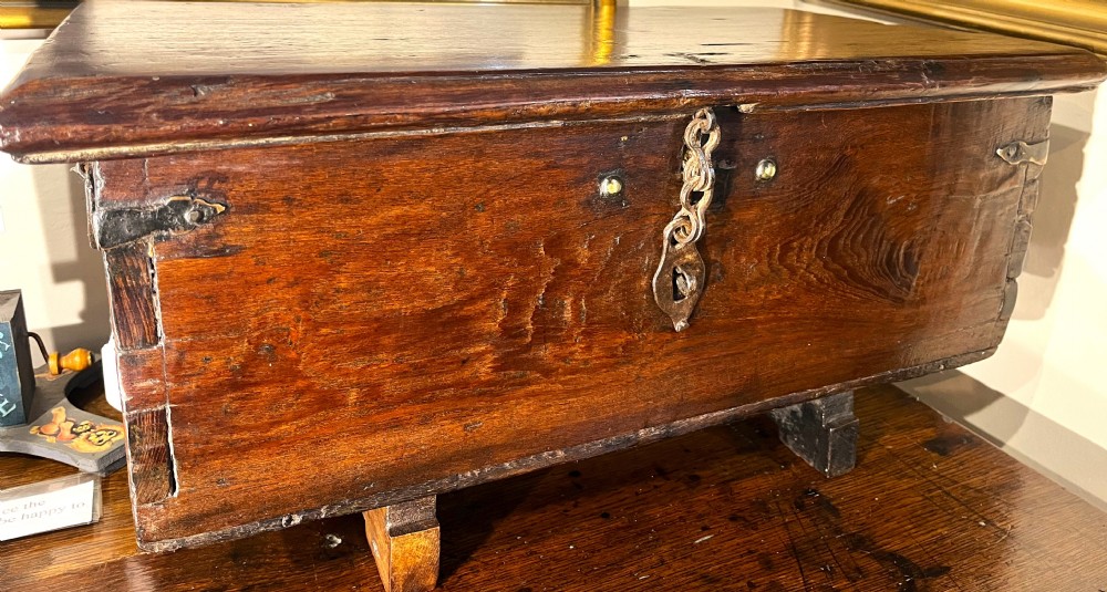 18thC Small Coffer/Marriage Chest