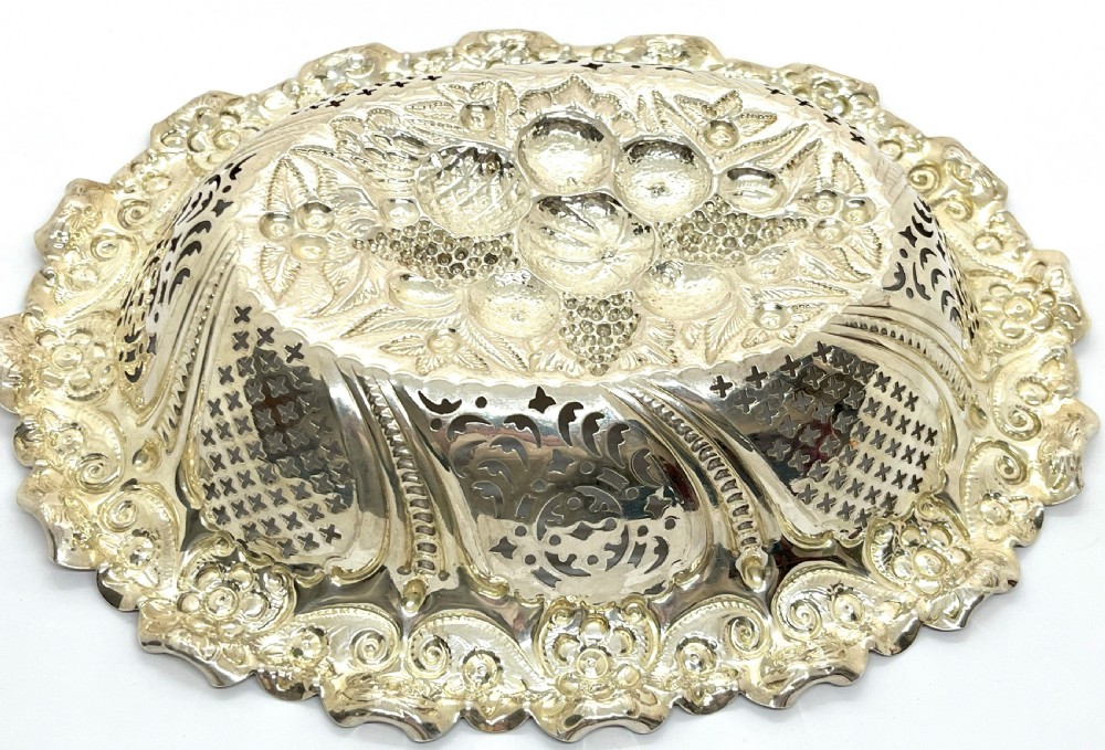 Large & Heavy Silver Dish In Rococo Style Decoration View VI