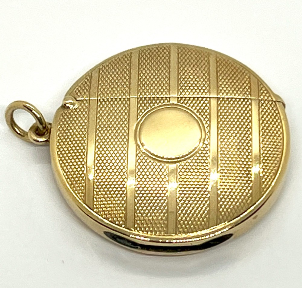 George V Chester 9ct Gold Circular Vesta Case