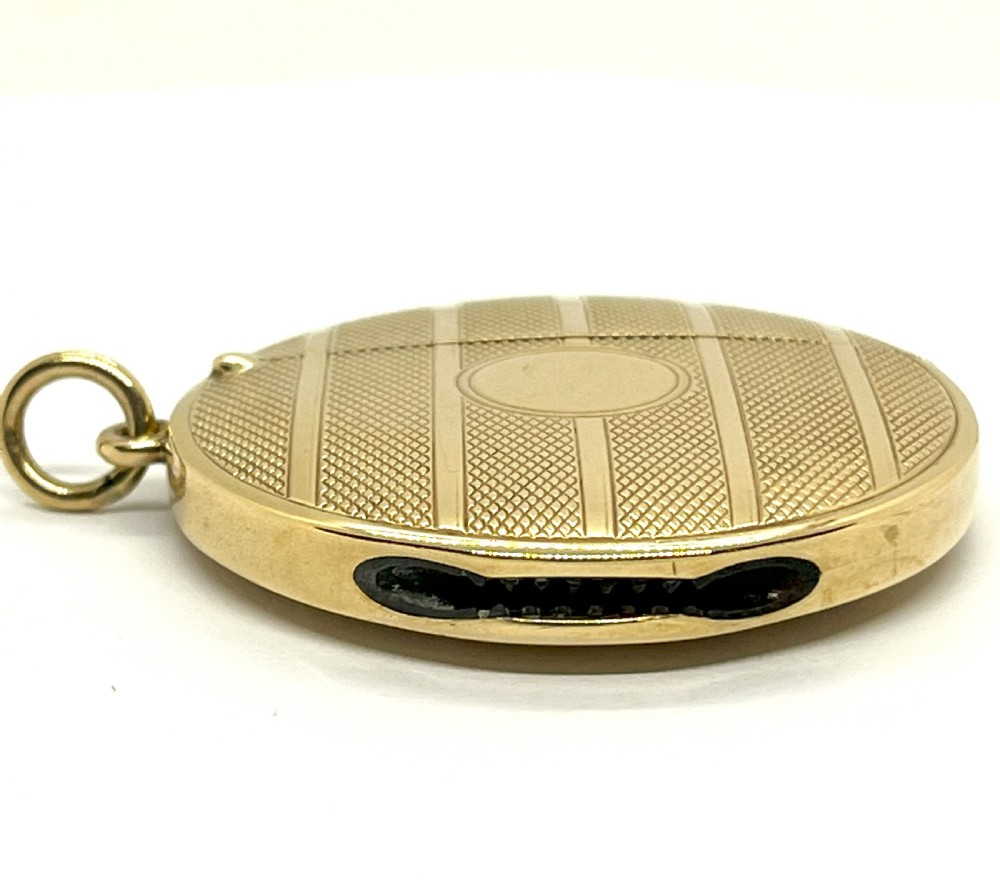 George V Chester 9ct Gold Circular Vesta Case View IV