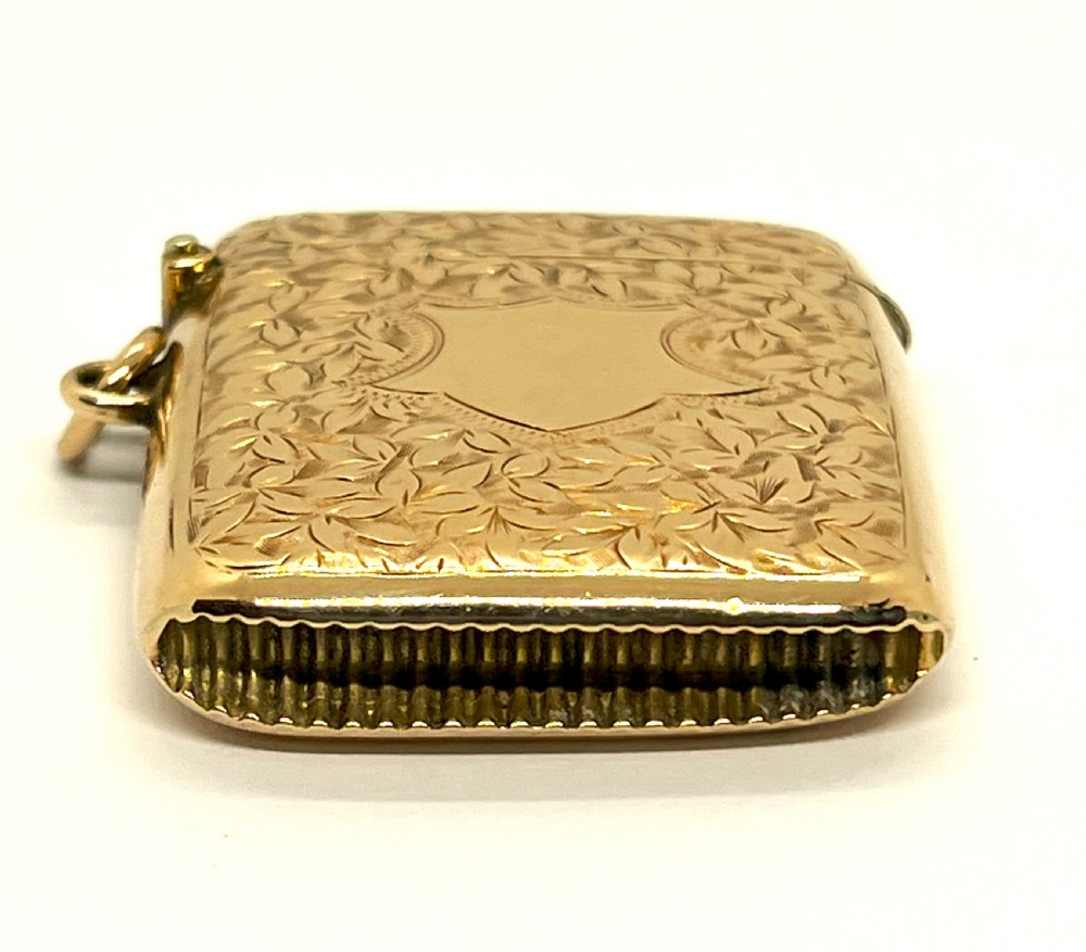 Fine Victorian 9ct Gold Vesta Case View III