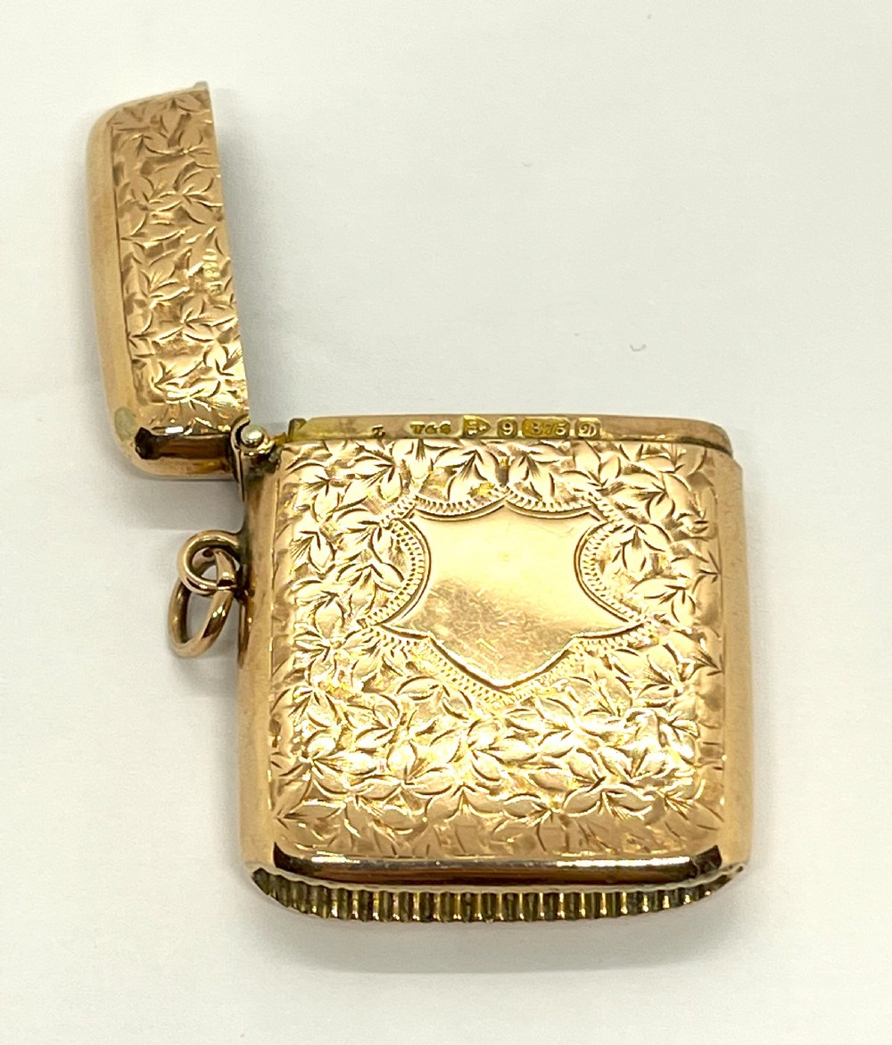 Fine Victorian 9ct Gold Vesta Case View IV