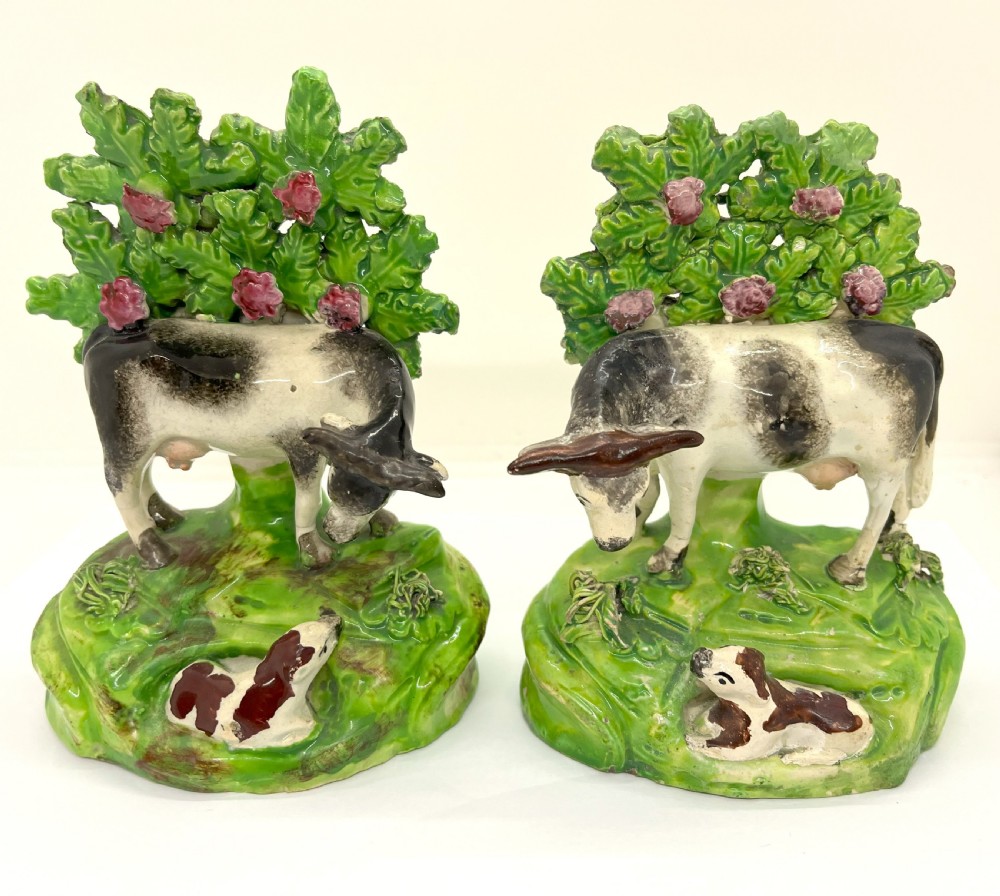 Early Staffordshire Pearlware Bocage Cow & Calves Figures
