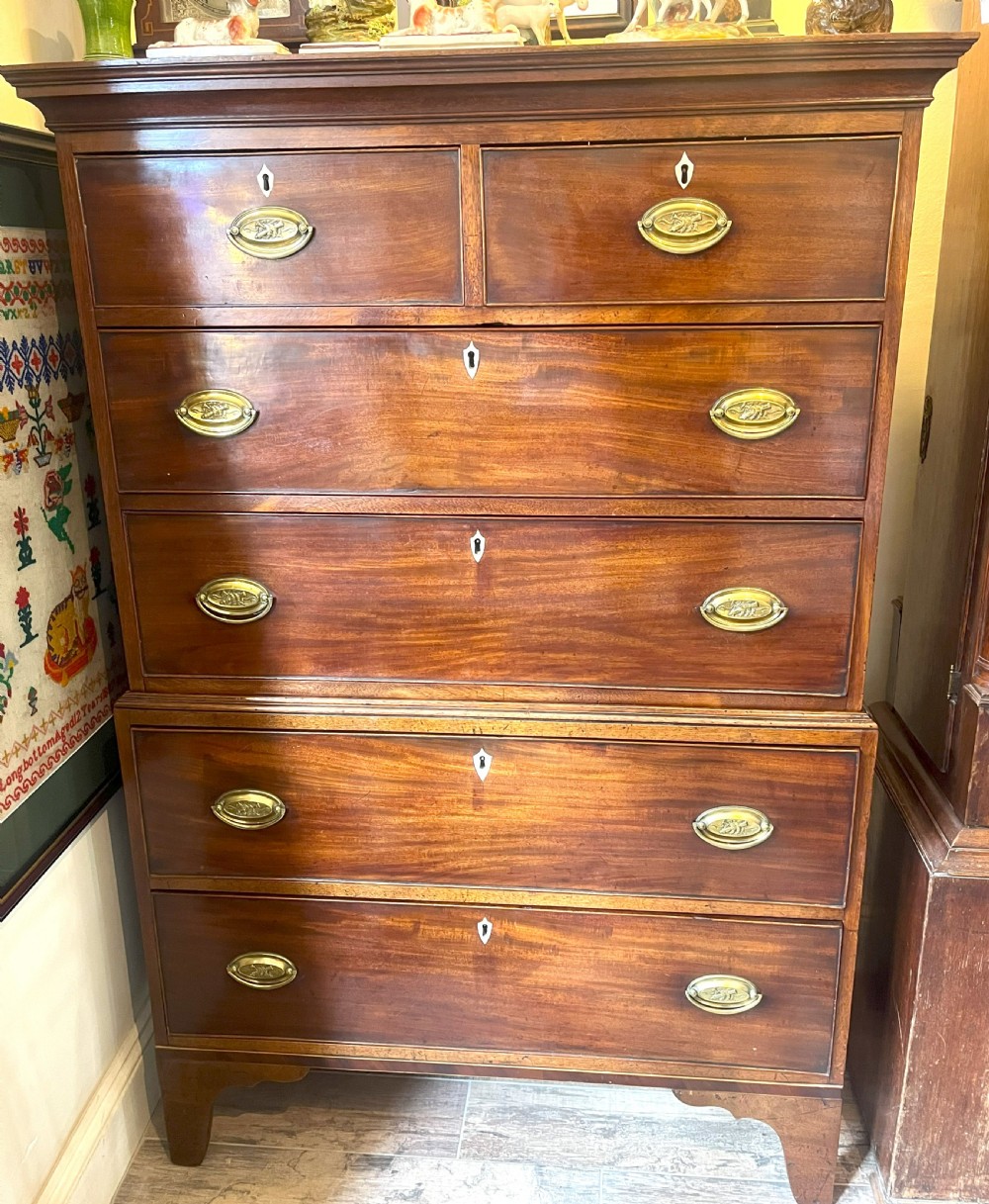 Fine Georgian Mahogany Chest on Chest