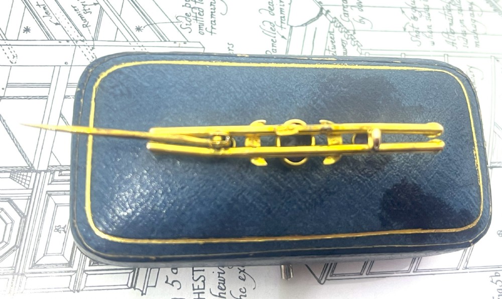 Beautiful Belle Epoque 9ct Gold & Amethyst Boxed Brooch View II