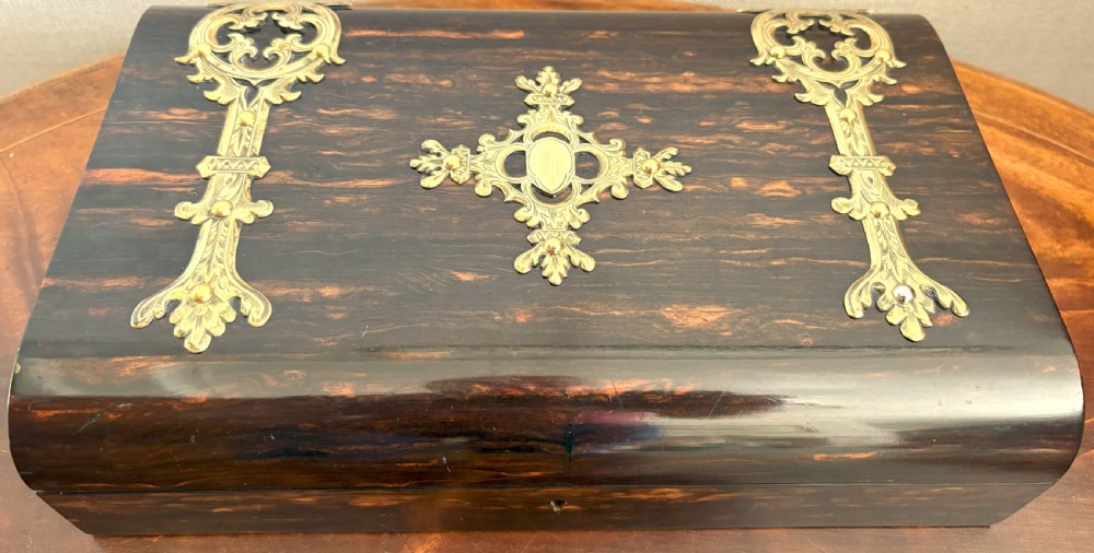 Finest Quality Coromandel Bezique Games Box