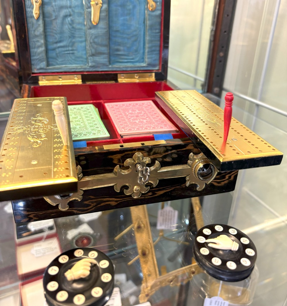 Coromandel & Agate Decorated Games Box View VIII