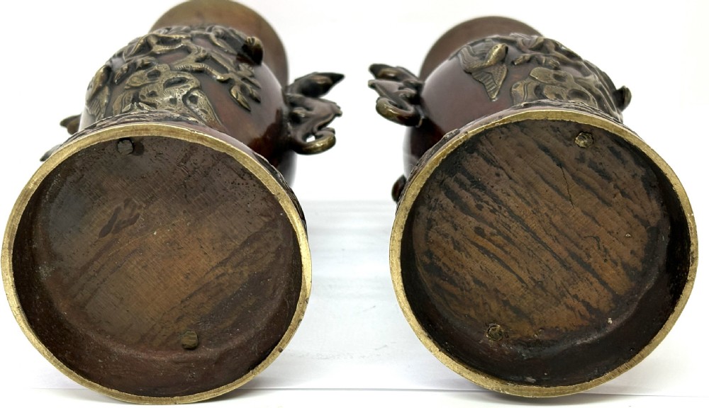 Good Pair Of Japanese Bronze Vases View IX