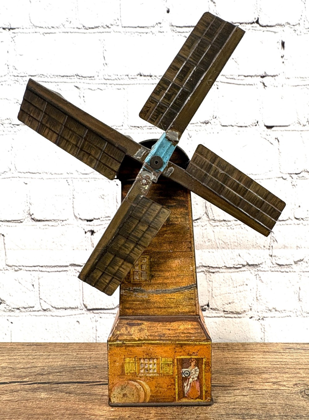 Rare Huntley & Palmers Windmill Biscuit Tin