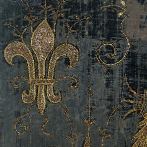 A PANEL OF OPUS ANGLICANUM - ADDITIONAL PHOTO 5