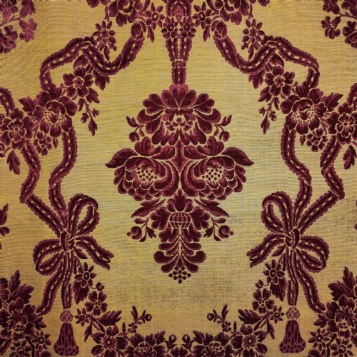 A PAIR OF HANGINGS OF 18TH CENTURY CISEL SILK VELVET - ADDITIONAL PHOTO 4