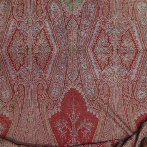 A 19TH CENTURY SHAWL - ADDITIONAL PHOTO 4