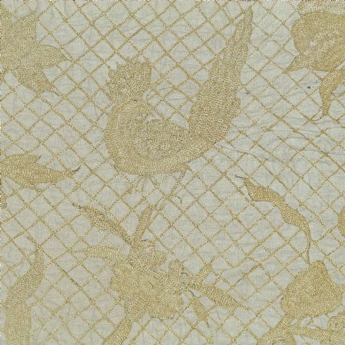 AN EMBROIDERED LINEN COVERLET - ADDITIONAL PHOTO 10