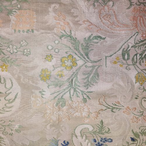 TWO LENGTHS OF 18TH CENTURY BIZARRE SILK LAMPAS - ADDITIONAL PHOTO 1