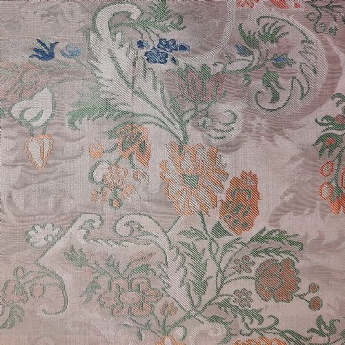 TWO LENGTHS OF 18TH CENTURY BIZARRE SILK LAMPAS - ADDITIONAL PHOTO 7