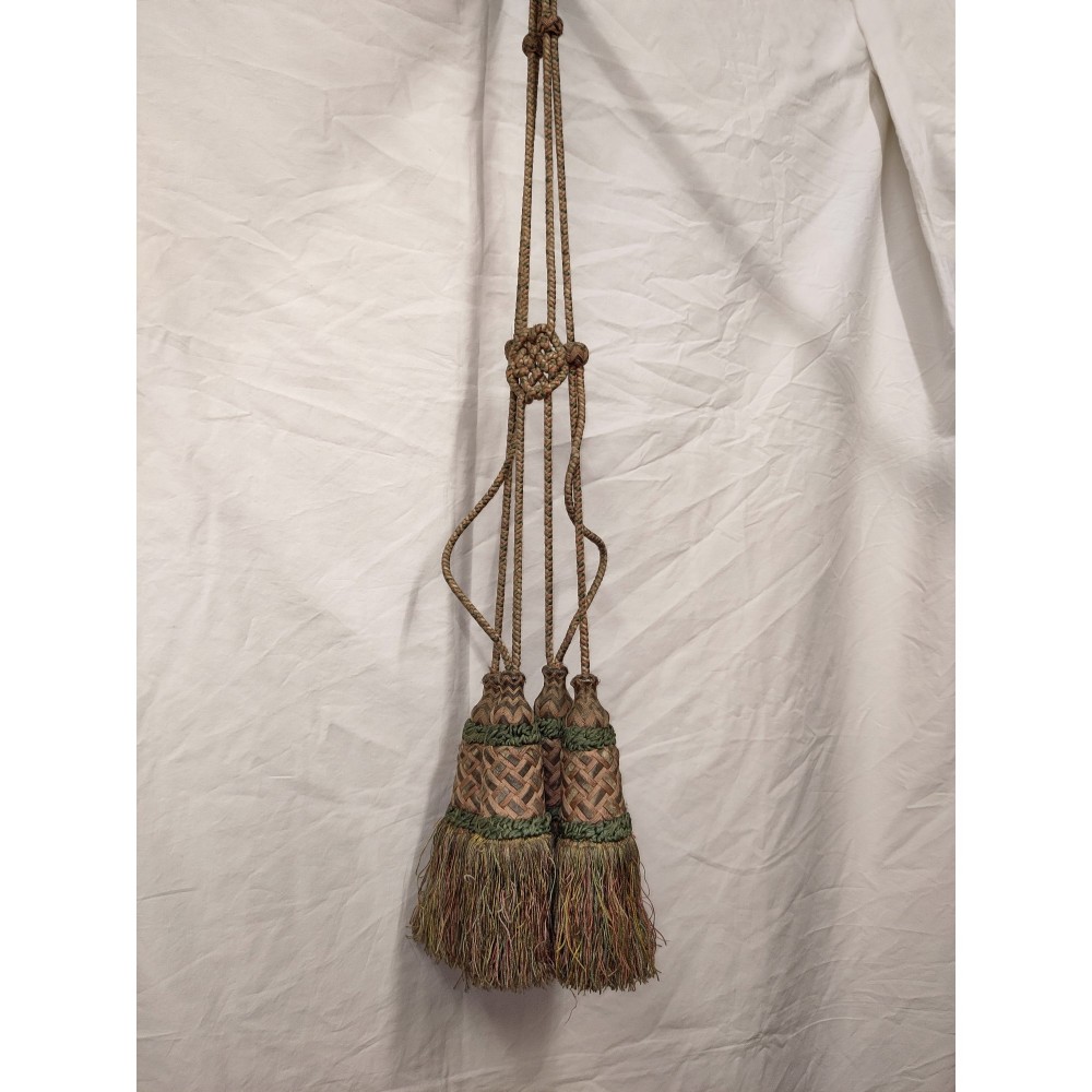 Four fine 17th century tassels View II