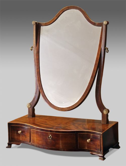 Georgian Mahogany Toilet Mirror