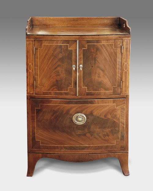 Regency Bowfront Mahogany Commode / Bedside Cabinet