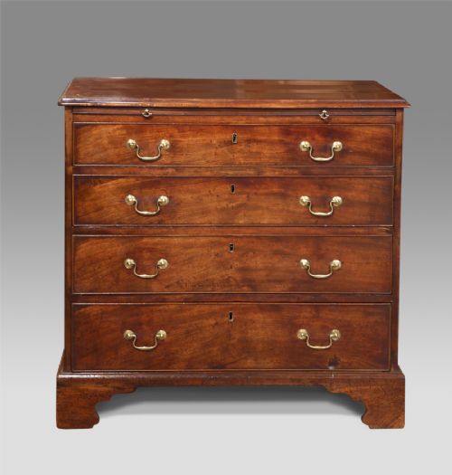 Small George III Mahogany Chest of Drawers