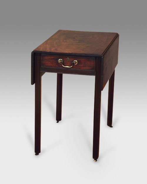 Georgian Mahogany Pembroke Table