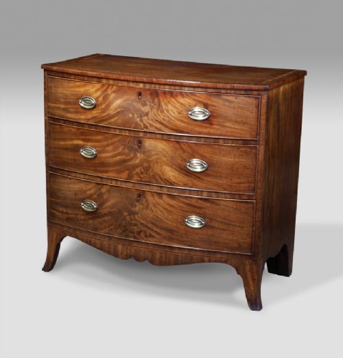 George III Mahogany Bowfront Chest of Drawers