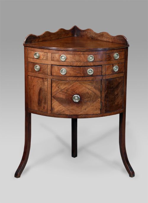 George III Mahogany Corner Washstand