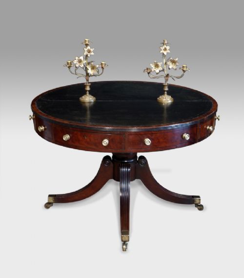Fine Quality Regency Mahogany Drum Table