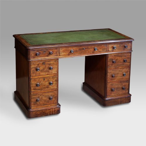 Small Victorian Mahogany Pedestal Desk