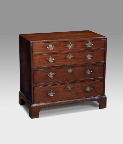Charming, Small George II Mahogany Chest of Drawers