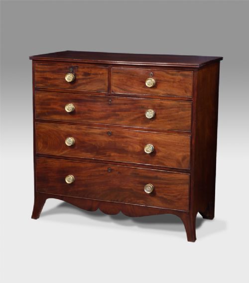 George III Mahogany Chest of Drawers