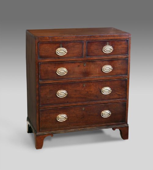 Small Georgian Chest of Drawers