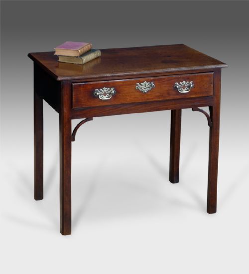 Georgian Mahogany Side Table