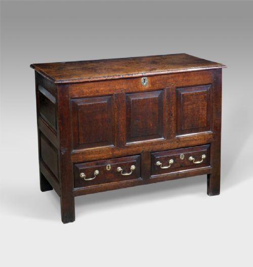 Early Georgian Oak Mule Chest