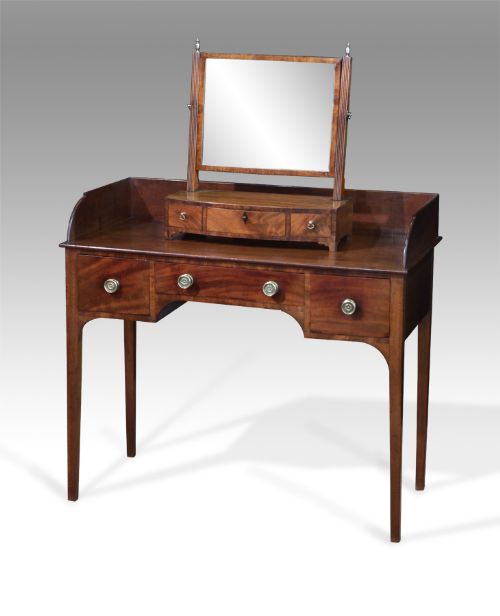 George III Mahogany Dressing Table