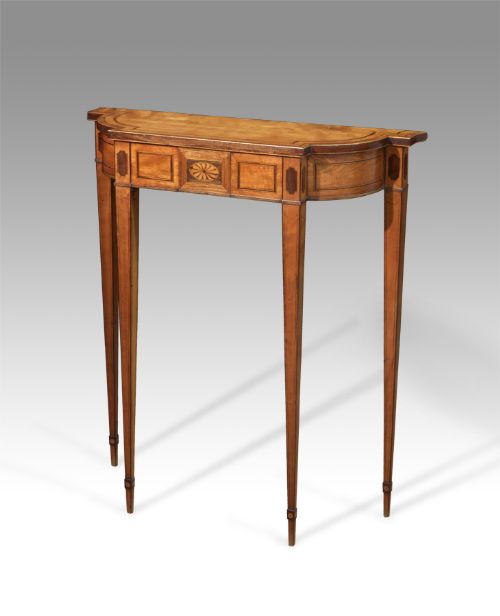 Stunning Sheratan Period Satinwood Pier Table