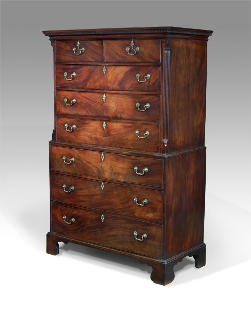Attractive George III Mahogany Chest on Chest