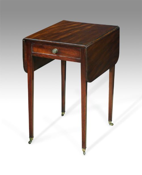 Small Georgian Mahogany Pembroke Table