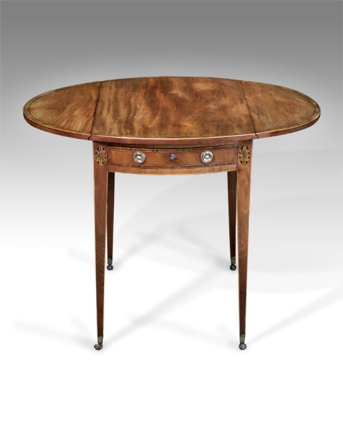 Fine Quality George III Oval Pembroke Table