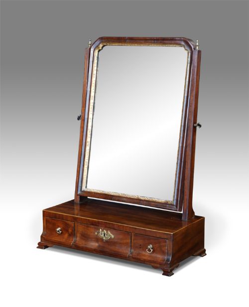 Georgian Mahogany Toilet Mirror