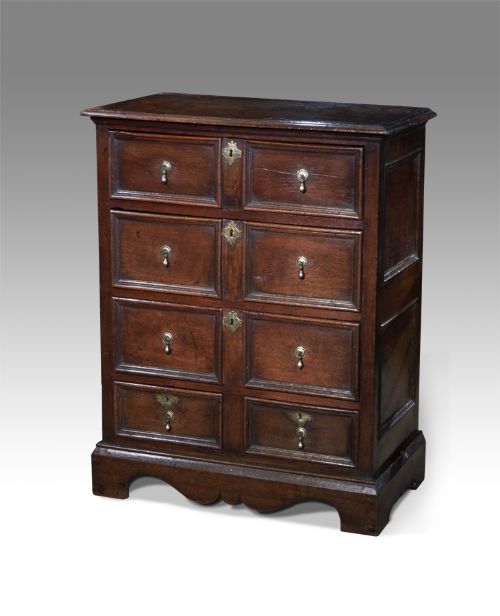 William and Mary Oak Chest of Drawers