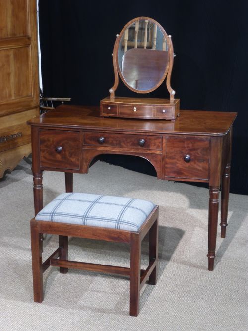 fig 1. 19th century mahogany dressing table
